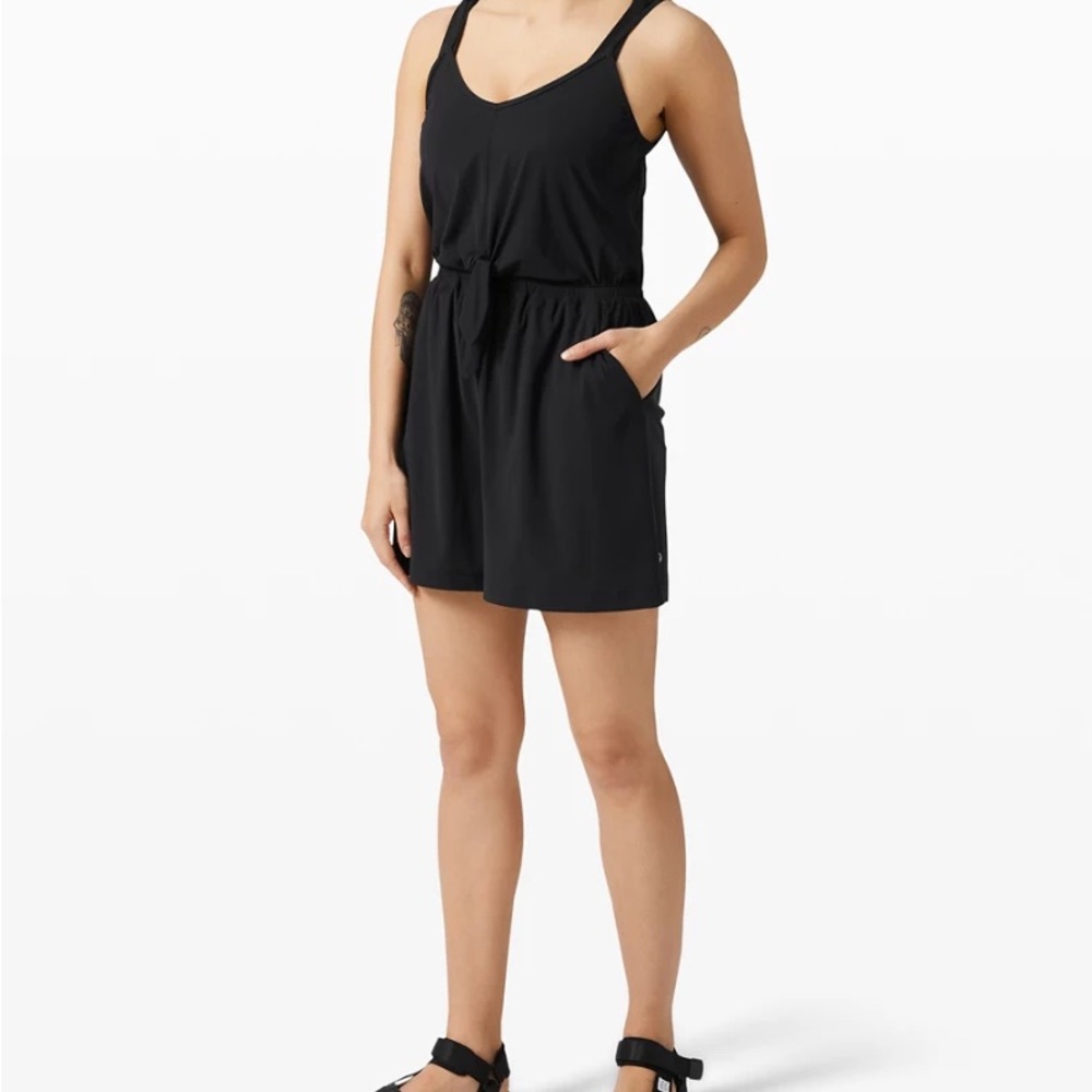 Handle The Heat Romper Lululemon - Black - size 12